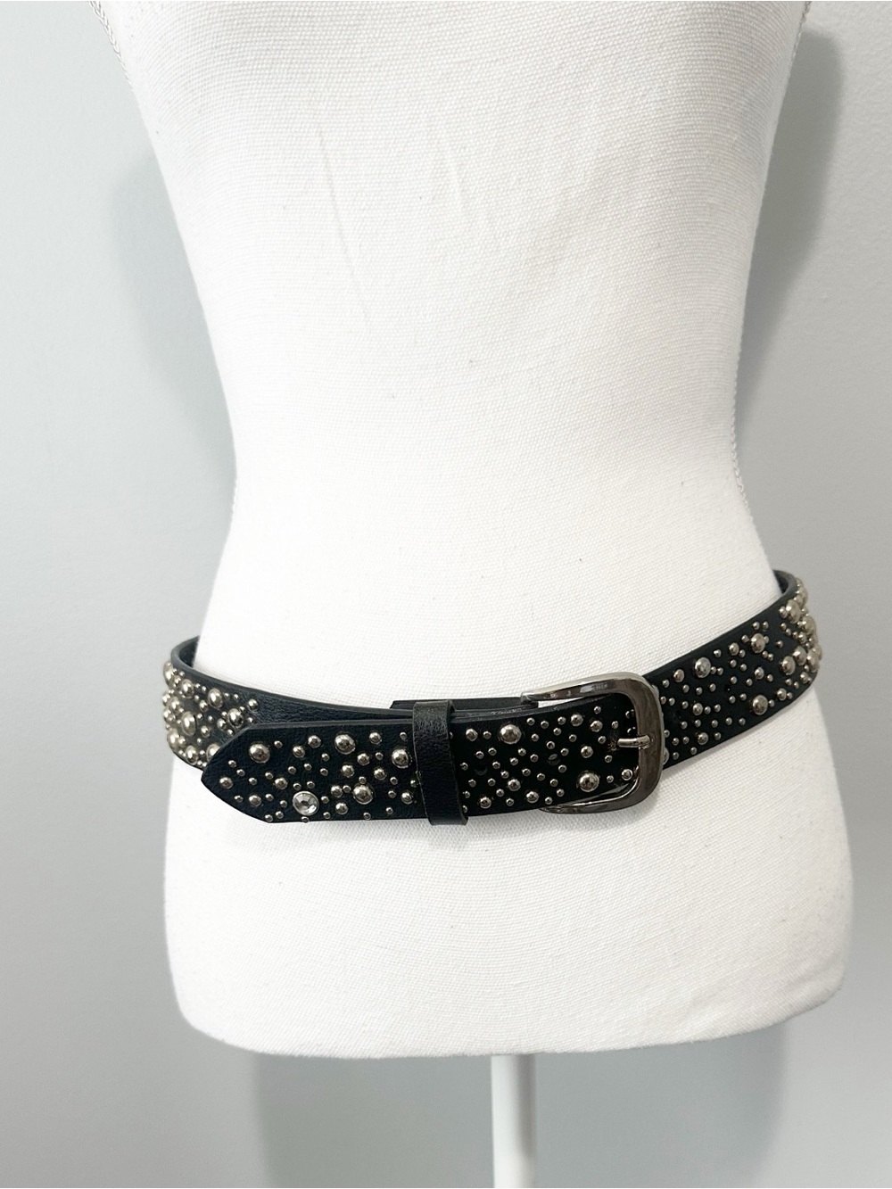 Hot Topic Black Studded Leather Belt with Silver Hardware size 32 Y2K vintage